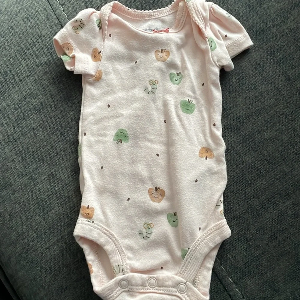Carter’s Apple Newborn bodysuits and pants - Picture 2 of 14